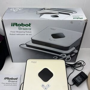 iRobot Braava 320 Floor Mopping Robot Preowned- Tested